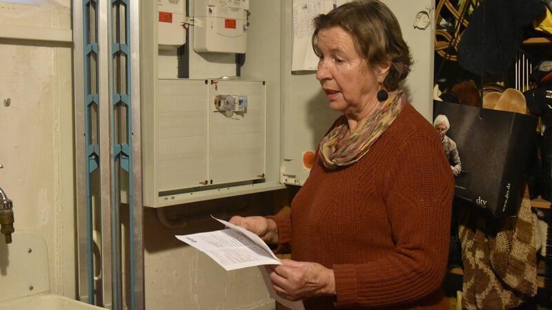 Die angeblichen Stadtwerke-Mitarbeiter sagten, sie wollten nur den Strom- und Gasverbrauch ablesen.