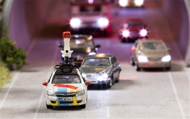 Die bekannten Autos von Google mit dem Scanner auf dem Dach dürfen natürlich im Miniatur Wunderland nicht fehlen.