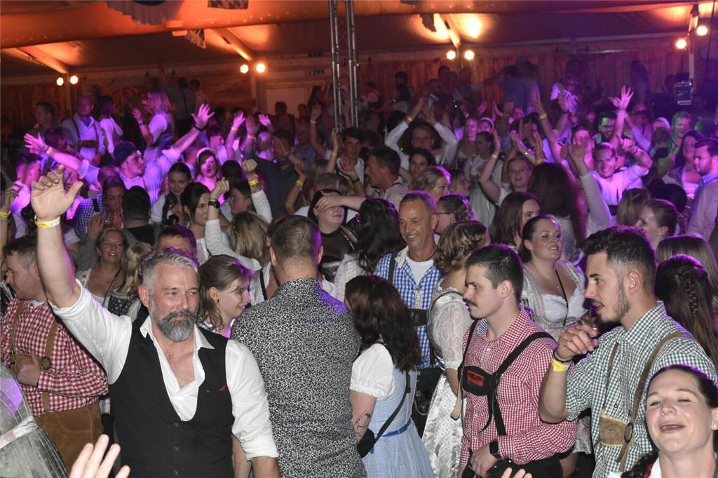 Die besten Party-Bilder aus Revenahe.