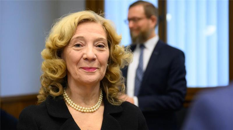 Die bisherige Landeswahlleiterin Ulrike Sachs ging in den Ruhestand. (Archivbild)