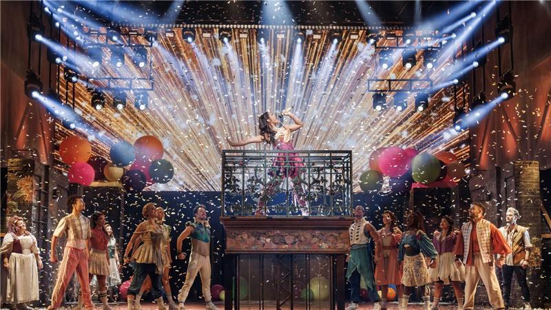 Die bunte Show mit vielen großen Hits zieht weiter nach Stuttgart. (Archivbild)