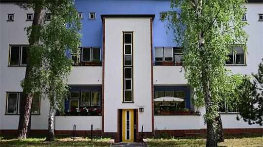 Die bunte Waldsiedlung Zehlendorf könnte schon bald zum Unesco-Welterbe gehören.