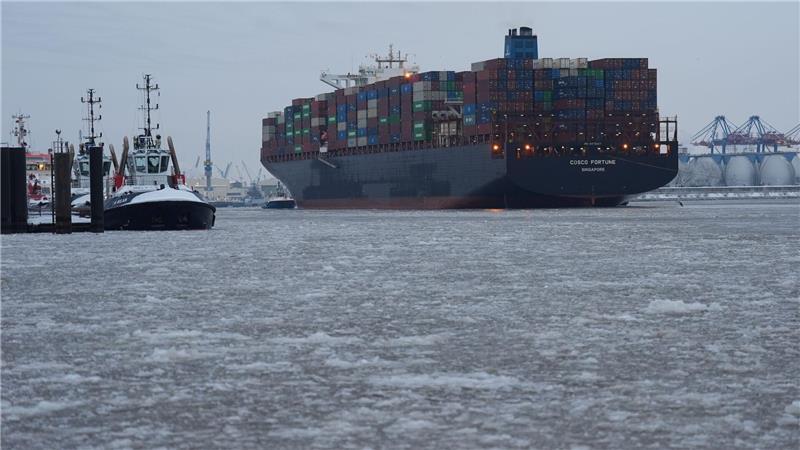 Die chinesische Staatsreederei Cosco darf 80 Prozent der Hamburger Spedition Konrad Zippel übernehmen. (Archivbild)