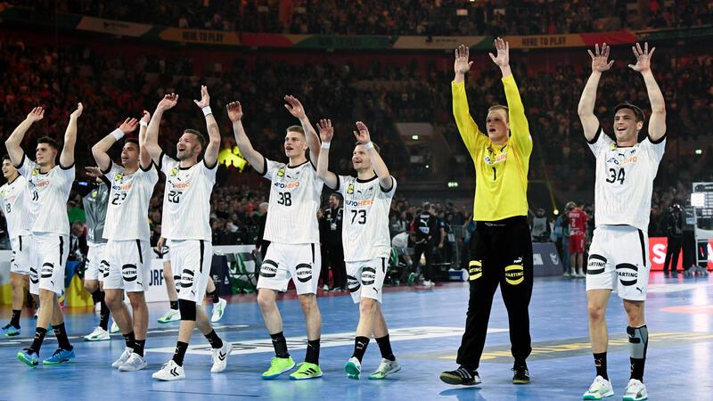 „Gigantisch“: Das sagen die Experten aus dem Landkreis zur EM Die deutsche Mannschaft spielte zum EM-Auftakt in Düsseldorf vor einer Weltrekordkulisse von mehr als 53.000 Menschen.