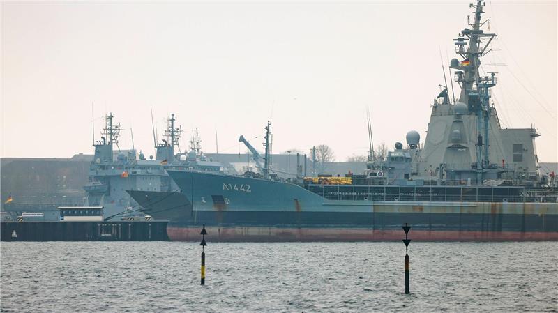 Die deutsche Marine ist den Angaben nach mit drei Schiffen an dem Manöver beteiligt.