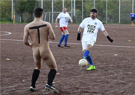 Die „deutsche NACKTionalmannschaft“ hat ihren Stammsitz im Ruhrgebiet. Foto: dpa-Bildfunk