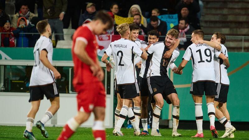 Aufholjagd geglückt: Deutsche U21 mit 3:1 gegen Polen Erster Die deutsche U21 setzte sich nach Rückstand noch mit 3:1 gegen Polen durch.