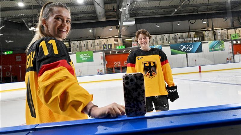 Die deutschen Eishockey-Frauen freuen sich über ihre Olympia-Rückkehr