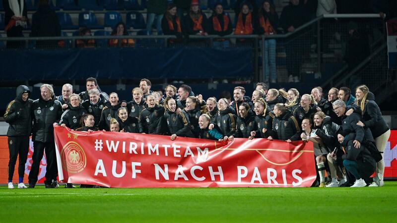 Die deutschen Fußballerinnen haben sich für die Olympischen Sommerspiele qualifiziert.