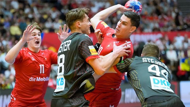 Dank Wolff: Handballer mit Zittersieg gegen die Schweiz Die deutschen Handballer haben im WM-Vorrundenspiel gegen die Schweiz eine enttäuschende Leistung gezeigt.