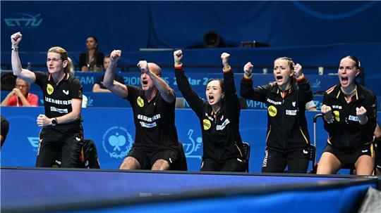 Die deutschen Tischtennis-Frauen haben den EM-Titel gewonnen.