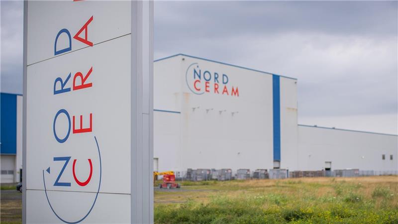 Die drei Öfen in der Nordceram-Fliesenfabrik sind abgeschaltet. Weil die Nachfrage nach Fliesen eingebrochen ist, sind die Lager voll. Foto: Hartmann