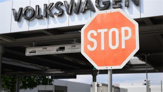 Die einstige Vorzeigefabrik von Volkswagen in Zwickau ist zum Wackelkandidat geworden. (Archivbild)