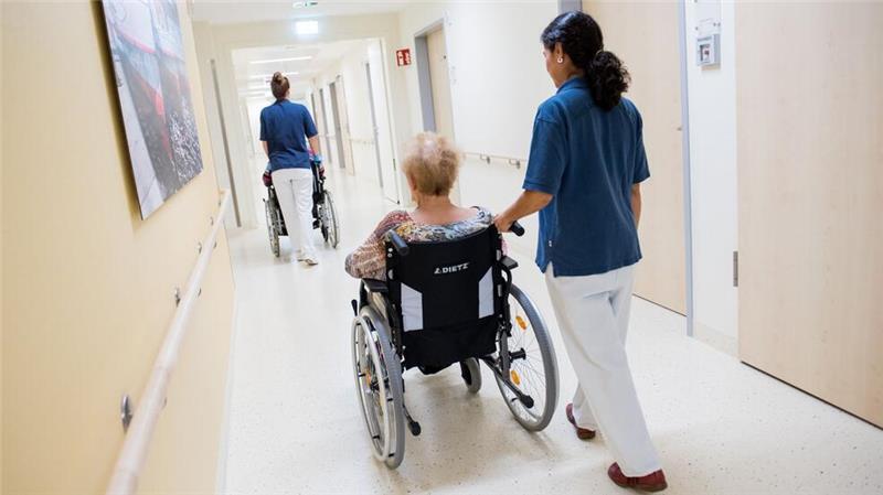 E-Patientenakte: Diese Sorgen haben Ärzte und Apotheker im Landkreis Die elektronische Patientenakte soll das Gesundheitssystem entlasten, Doppeluntersuchungen sollen vermieden werden.
