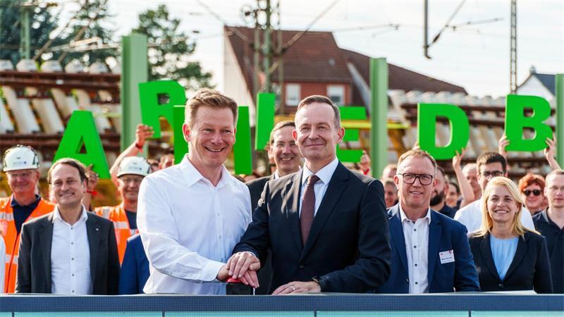 Bahn saniert bis 2031 deutlich weniger wichtige Strecken Die erste Generalsanierung wurde 2024 mit viel Trubel gestartet. Von der damaligen Aufbruchstimmung ist wenig übrig. (Archivbild)