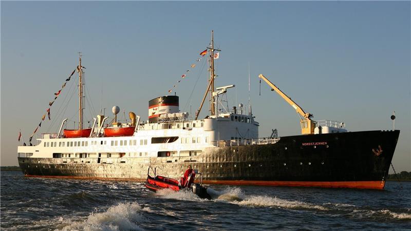 Die historische „Nordstjernen“ macht in diesem Jahr mehrfach in Bremerhaven fest. Erstmals kommt das unter Denkmalschutz stehende Postschiff im April an die Columbuskaje.