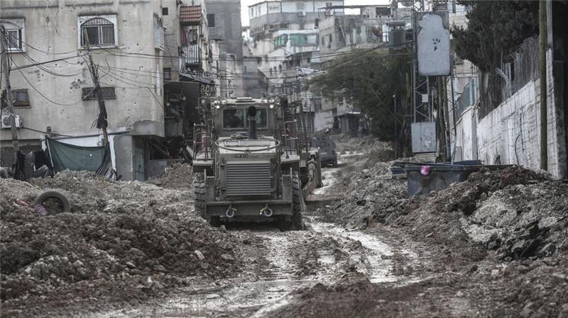 Trump beharrt auf Gaza-Plan - Scholz nennt Vorstoß skandalös Die israelische Armee hat ihrer Militäroffensive auf das Flüchtlingsviertel Nur Schams bei Tulkarem ausgeweitet. (Foto-Archiv)