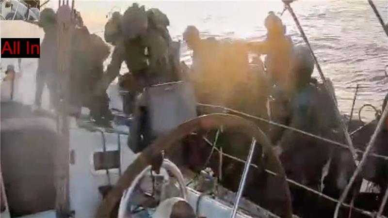 Kein Durchkommen: Israel stoppt Gaza-Hilfsflotte Die israelische Militäraktion gegen die Global Sumud Flotilla aus mehr als 40 privaten Motor- und Segelbooten dauerte die ganze Nacht über bis zum Morgen an.