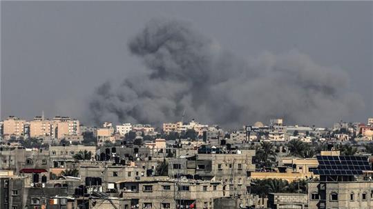 Die israelischen Streitkräfte wollen ihre Bodenoffensive in der Hamas-Hochburg Chan Junis fortsetzen.