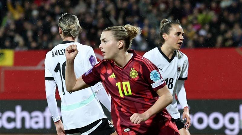Erster Heimsieg für Wück: DFB-Team schlägt Österreich klar Die jubelnde Torschützin zum 1:1: Laura Freigang von Eintracht Frankfurt.