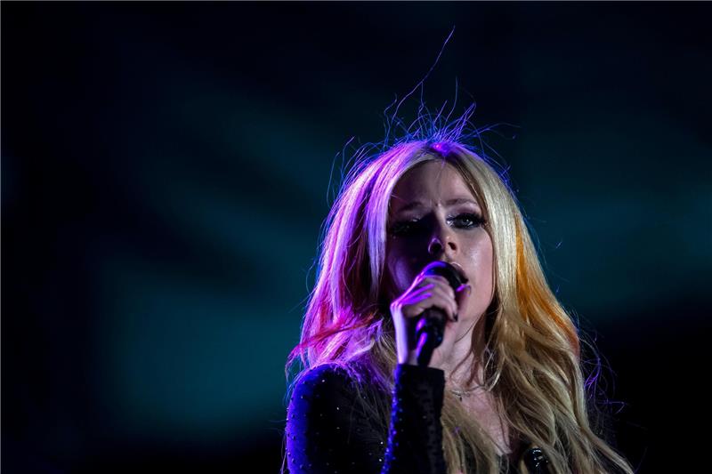 Headliner fürs Hurricane-Festival 2024: Weltstar tritt im Stader Nachbarkreis auf Die kanadische Musikerin Avril Lavigne tritt beim Rock in Rio Musikfestival auf. Foto: Bruna Prado/AP/dpa
