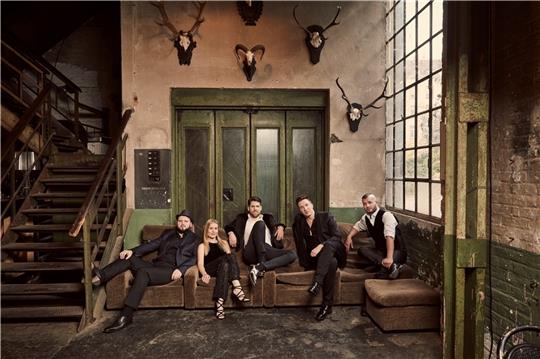 Die klassische Band „Spark“. Foto: Gregor Hohenberg