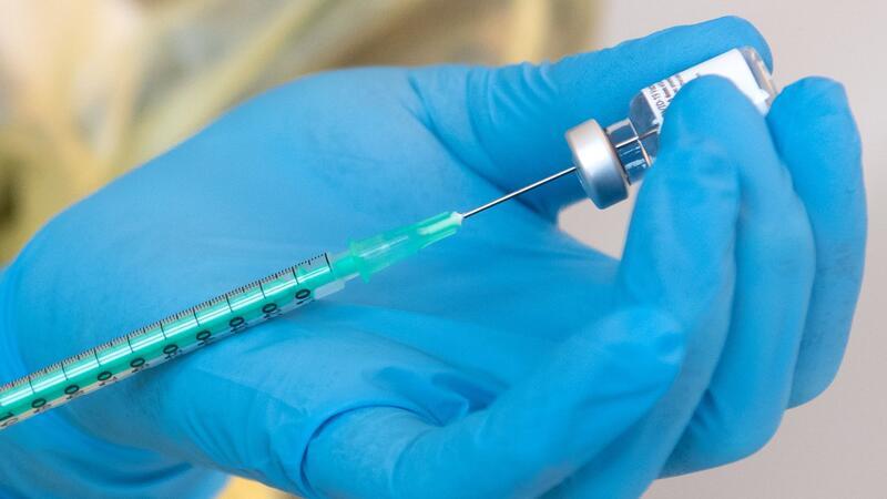Argentinische Firma entwickelt mRNA-Vogelgrippe-Impfstoff Die mRNA-Technologie hat zur Entwicklung von Coronaimpfstoffen im Rekordtempo beigetragen (Archivbild)