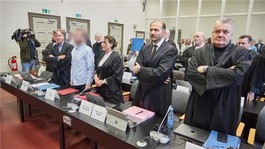 Die mutmaßliche Diebesbande soll für insgesamt zwölf Straftaten verantwortlich sein.