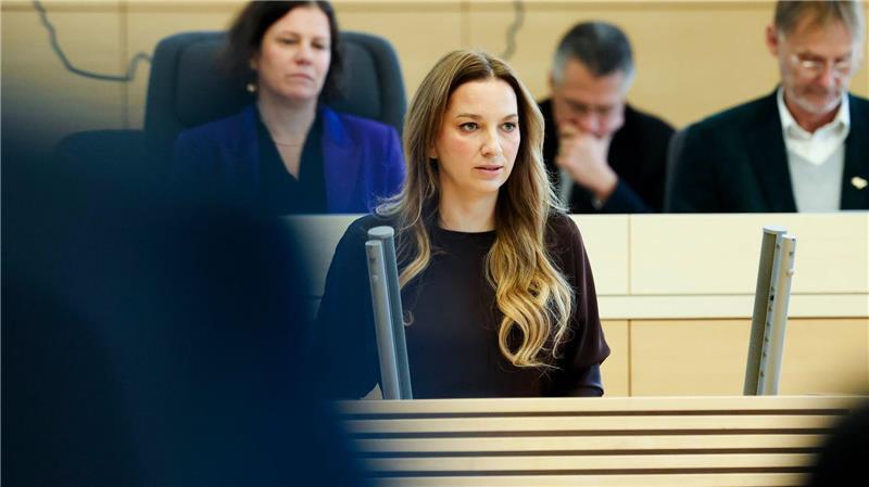 Die neue Innenministerin Magdalena Finke (CDU) erklärte im Landtag, warum eine Reform des Verfassungsschutzes notwendig sei.