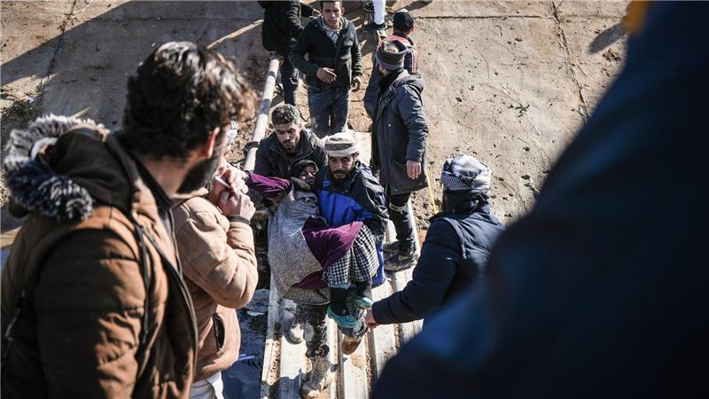 Syrer in Deutschland: Einbürgerung populärer als Rückkehr „Die neue Regierung steht weiter vor der Aufgabe, das Land zu einen und Sicherheit und Schutz für alle Einwohnerinnen und Einwohner Syriens zu gewährleisten“, führt die Bundesregierung in ihrer Antwort auf die Anfrage der Linksfraktion aus. (Archivfoto)