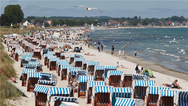 Die neue Woche verspricht Badewetter in Deutschland.