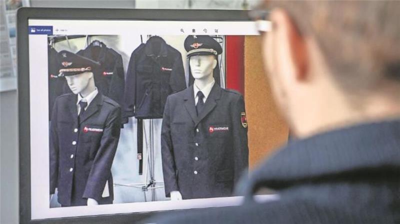 Feuerwehr-Aufstand gegen neue Uniform Die neuen Ausgehuniformen für die freiwilligen Feuerwehrleute in Niedersachsen kommen nicht bei allen gut an.