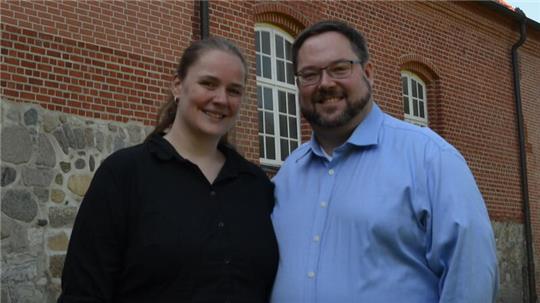 Die neuen Pastoren in der Gesamtkirchengemeinde Kehdingen: Sonja und Phillipp Sapora.