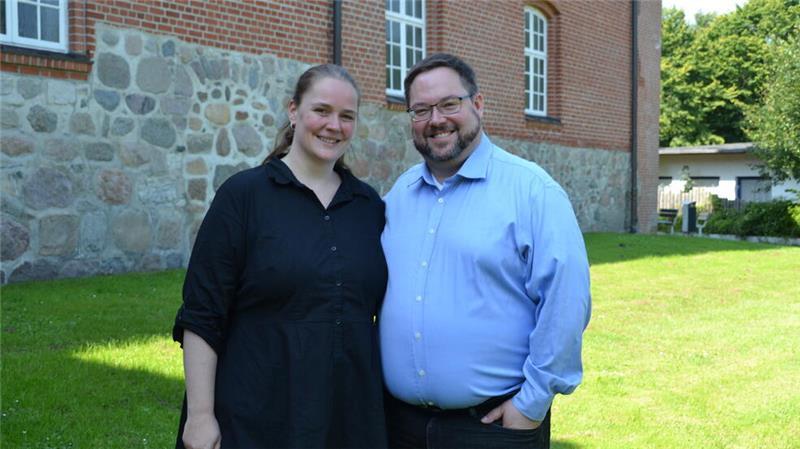 Die neuen Pastoren in der Gesamtkirchengemeinde Kehdingen: Sonja und Philipp Sapora.