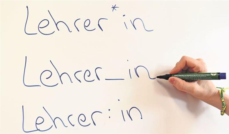Hitzige Debatte im Landtag um geschlechtergerechte Sprache in Behörden Die neuen Pläne von SPD und Grünen zur Gleichstellung der Geschlechter stoßen bei Niedersachsens Oppositionsfraktionen CDU und AfD aufAblehnung. Foto. Weißbrod/dpa