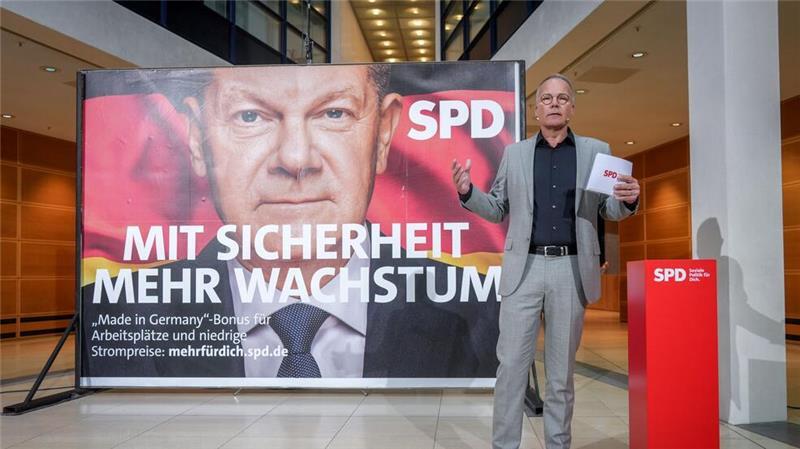 SPD verspricht bis zu 18 Milliarden Euro für Investitionen Die neuen Plakate sollen durch weitere Motive ergänzt werden.