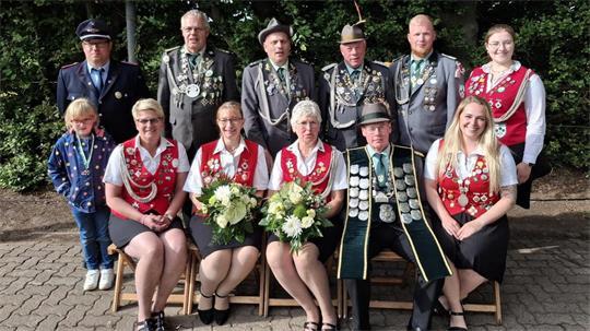 Die neuen Würdenträger des Schützenvereins Aspe.