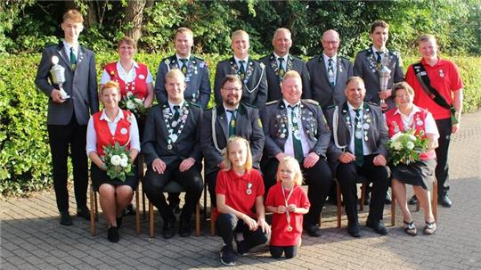 Die neuen Würdenträger des Schützenvereins Brest.