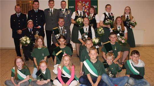 Die neuen Würdenträger des Schützenvereins Kutenholz.