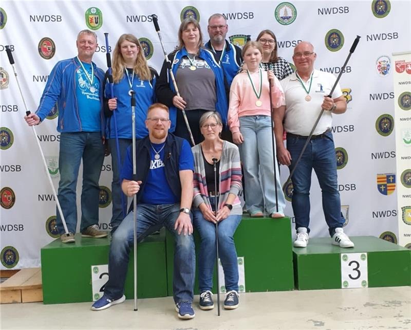 Die neun Starterinnen und Starter der SGi Buxtehude. Foto: Verein