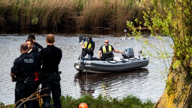 Die niedersächsische Polizei sucht nach dem sechsjährigen Arian, der seit mehr als zwei Wochen vermisst wird.