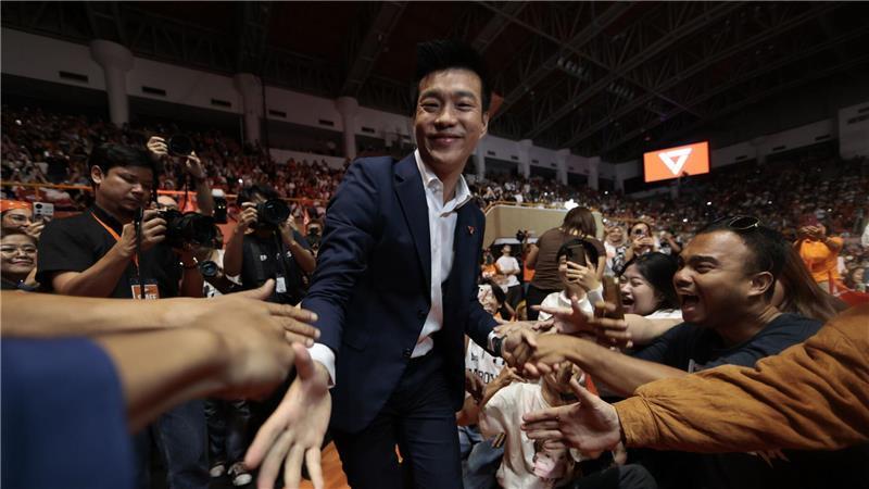 Die progressive People’s Party (PP) unter Natthaphong Ruengpanyawut führte zuletzt in Umfragen.