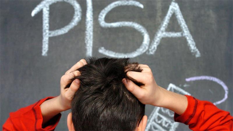 „Desaströs“: Deutschland bei Pisa-Studie so schwach wie nie Die regelmäßigen Pisa-Studien machen immer wieder aufs Neue Kopfzerbrechen. (Symbolbild)
