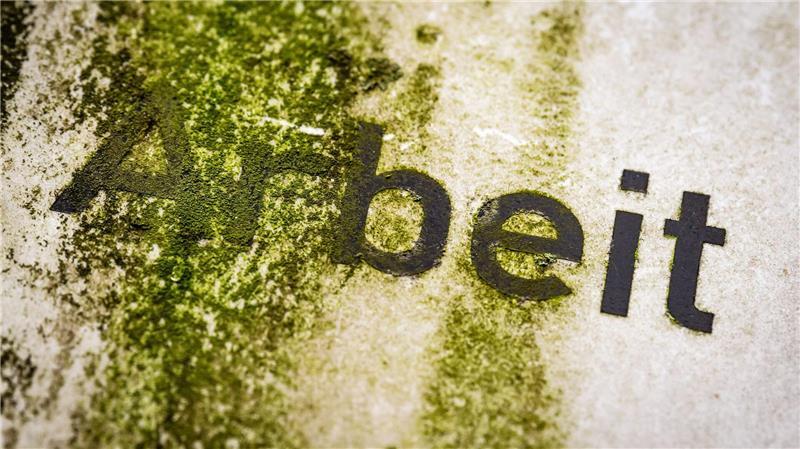 Die richtigen Investitionen könnten laut der Prognose auch den Arbeitsmarkt beleben. 