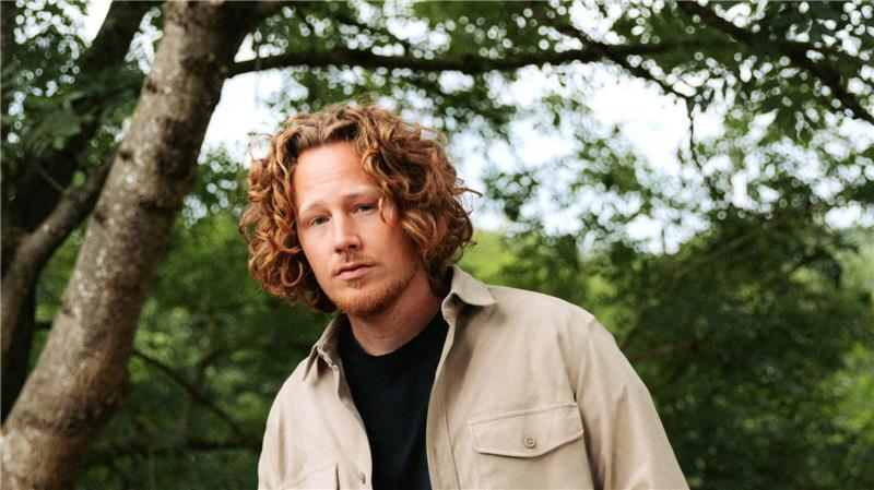 Die roten Locken sind sein Markenzeichen: Michael Schulte.