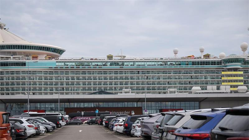 Nabu veröffentlicht Kreuzfahrtranking 2026 Die schwimmenden Hotels erfreuen sich bei Touristen immer größerer Beliebtheit. Nach Angaben des Branchenverbands Clia stieg die weltweite Passagierzahl im vergangenen Jahr im Vergleich zu 2024 um 7,5 Prozent auf 37,2 Millionen.