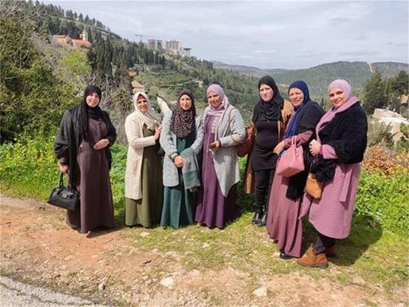 Ein Leben hinter dicken Mauern: Sieben palästinensische Frauen erzählen Die sieben Frauen ermöglichen ihren Familien, in ihrem Dorf zu bleiben. Foto: Veranstalter