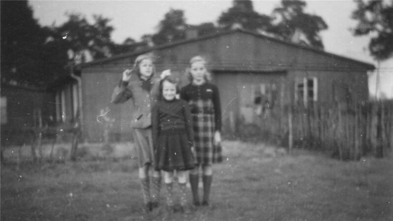 Die sogenannte Fluko Anfang der 1950er Jahre. In den Militär-Baracken am westlichen Stadtrand Zevens kamen Flüchtlinge und Vertriebene unter.