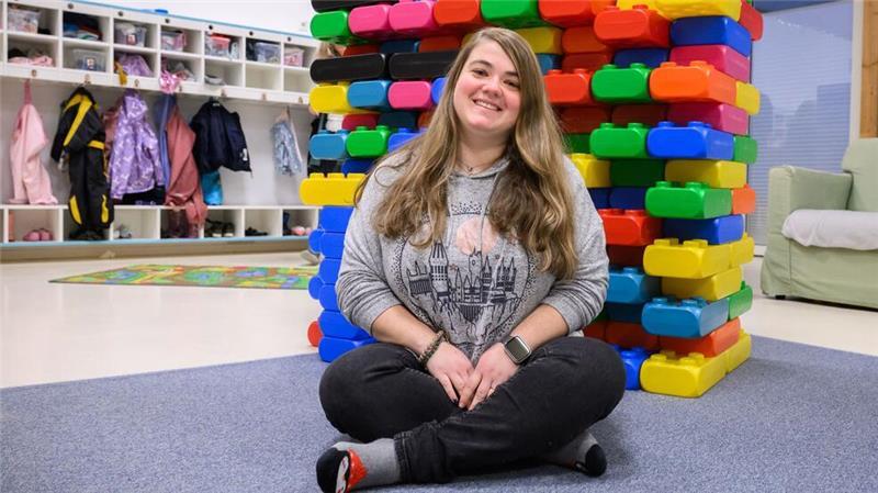Krähenwinkel statt Barcelona - als Erzieherin in Deutschland Die spanische Erzieherin lernt seit April Deutsch. „Es ist keine einfache Sprache“, sagt die 29-Jährige.