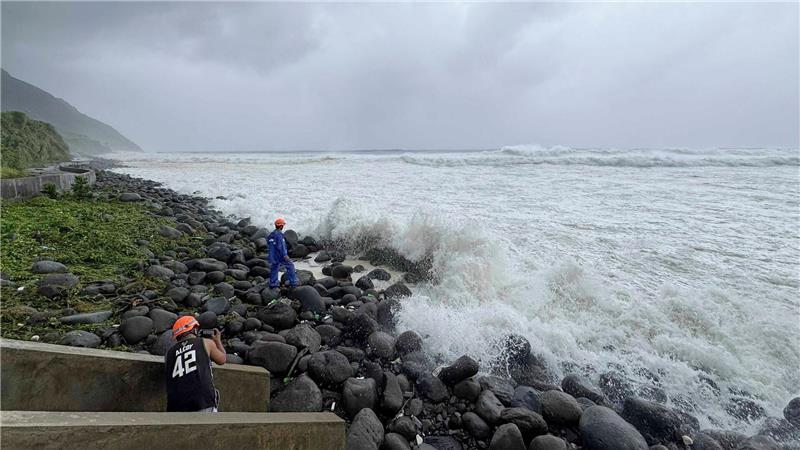 Die staatliche Wetteragentur Pagasa warnt vor lebensbedrohlichen Bedingungen.